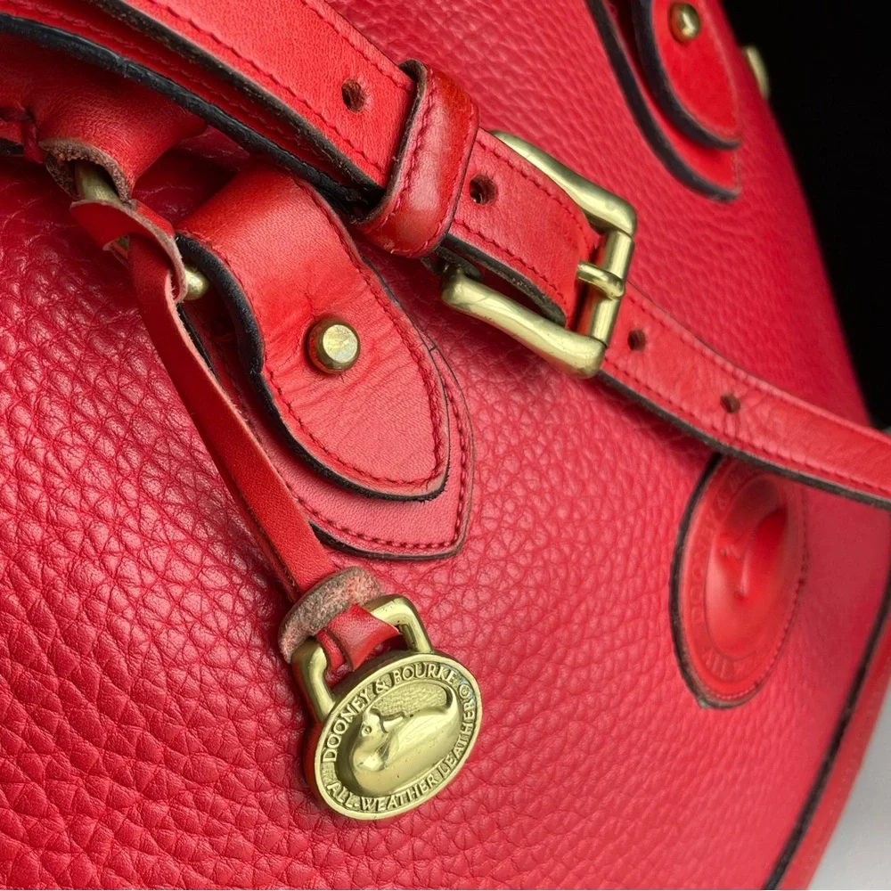 Dooney and Bourke Red Leather Norfolk Case Dome Satchel Bag R04 - Picture 11 of 16